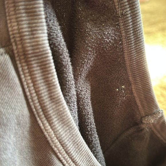 Daydreamer Flying V Tie Dye Varsity Crew Sweatshirt Red Pink Tan Blue Gray Small - Picture 11 of 11